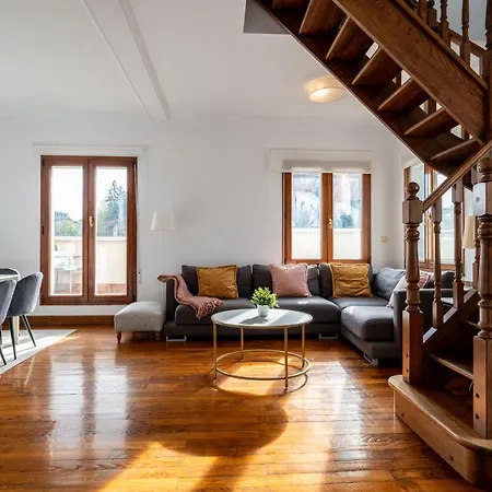 Brightline Penthouse By San Sebastián